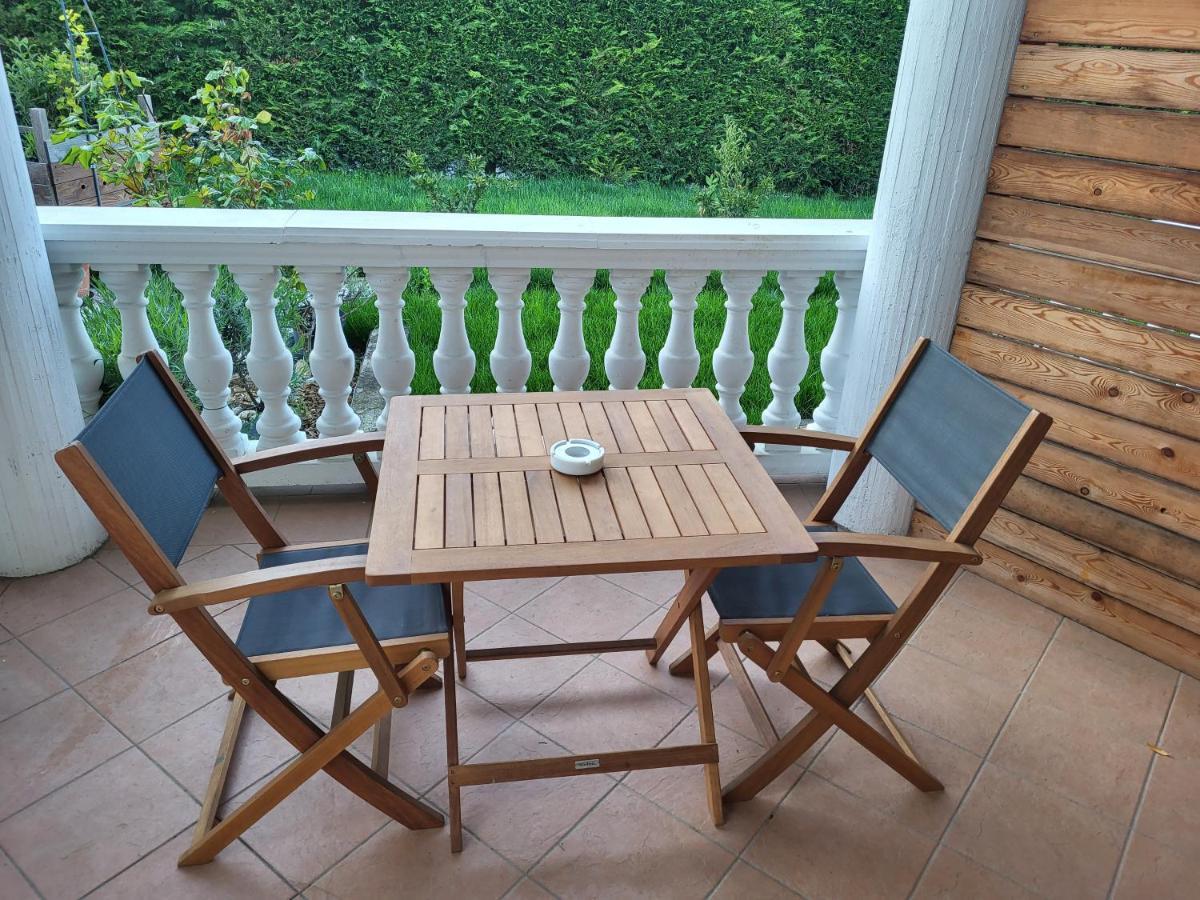 Apartmaji Tim Изола Екстериор снимка