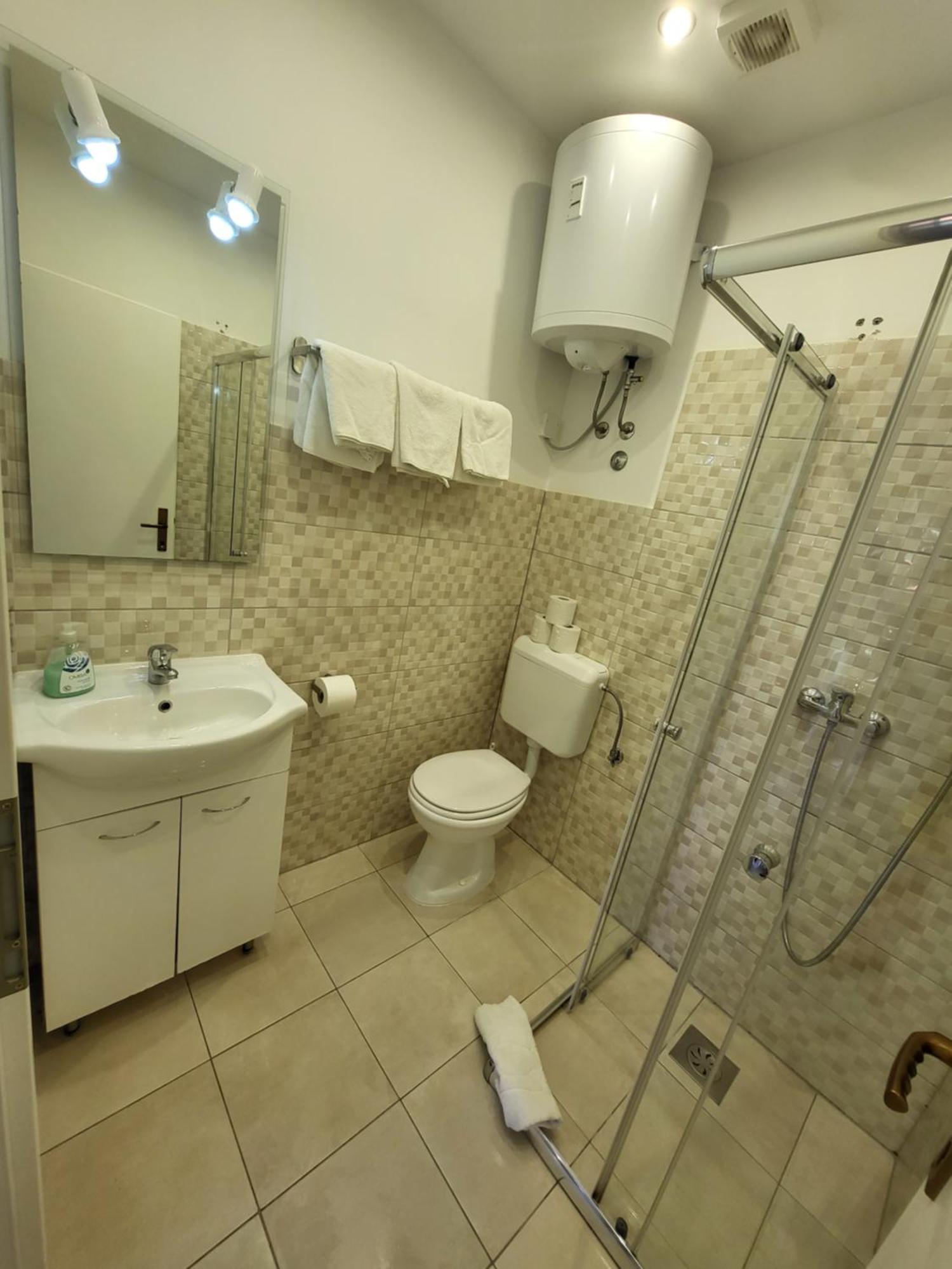 Apartmaji Tim Изола Стая снимка